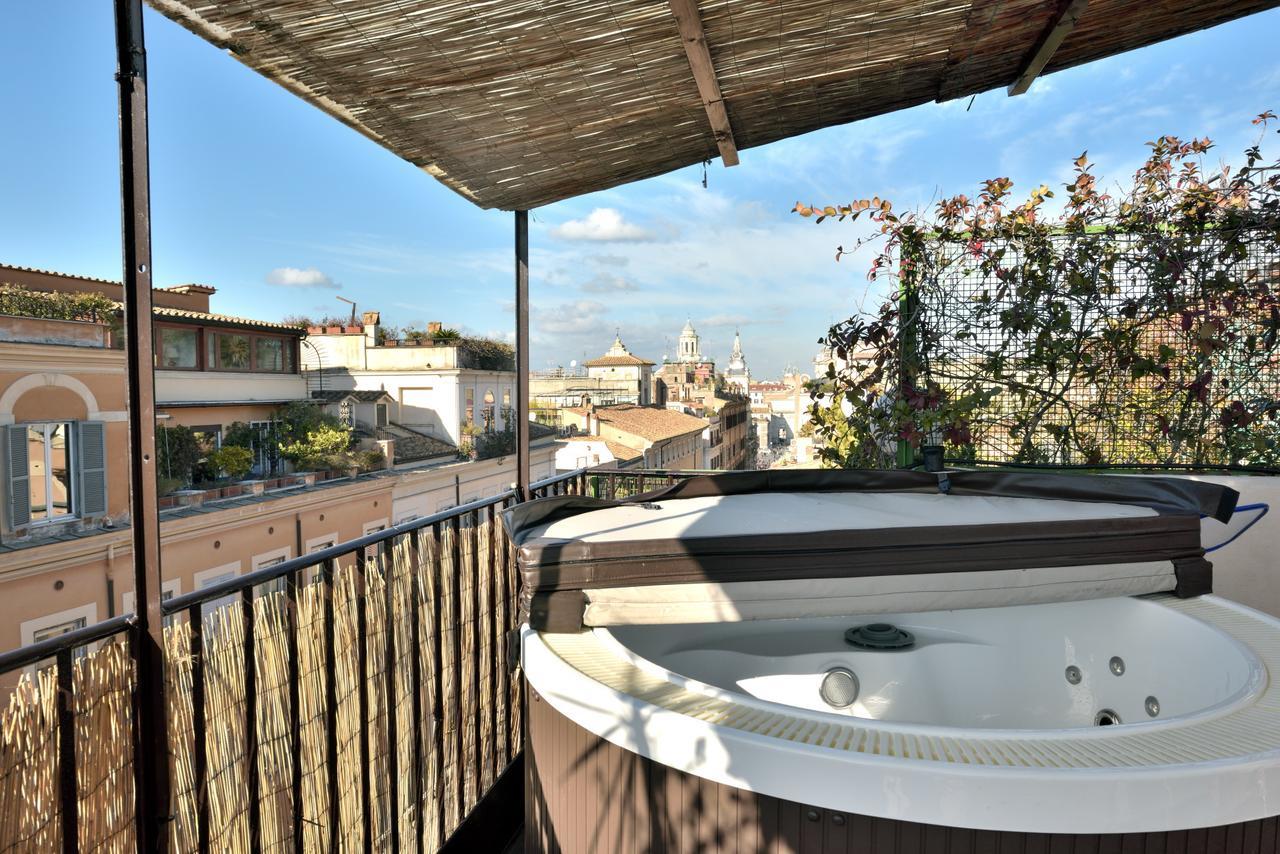 Apartmán Irex Via Del Corso Private Attico With Jacuzzi Řím Exteriér fotografie